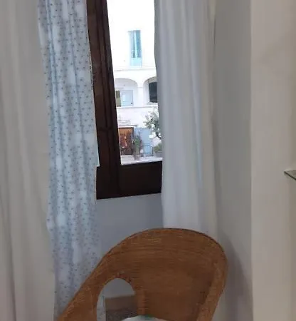 B&B Lascalettapolignano 폴리나노 아마레